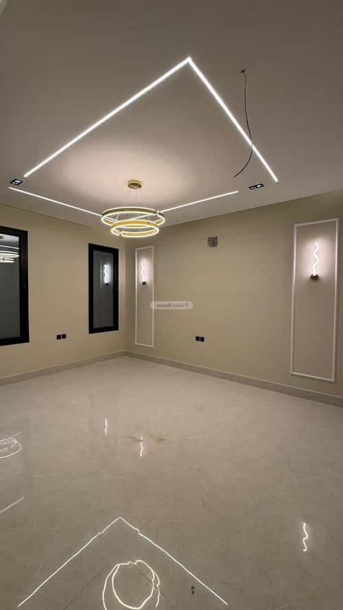 فيلا 345 متر مربع شمالية على شارع 35م الأمواج، الخبر