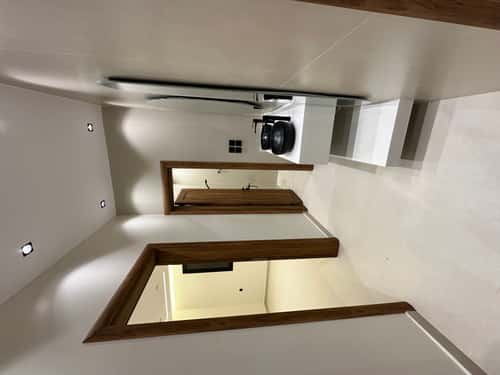 دور 199 متر مربع ب 5 غرف الجامعة، المزاحمية