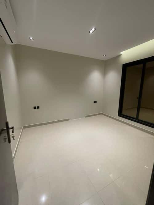 دور 331 متر مربع ب 6 غرف المونسية، شرق الرياض، الرياض