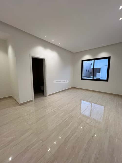 Villa 200 SQM Facing South on 20m Width Street Al-Mahdiyah, West Riyadh, Riyadh