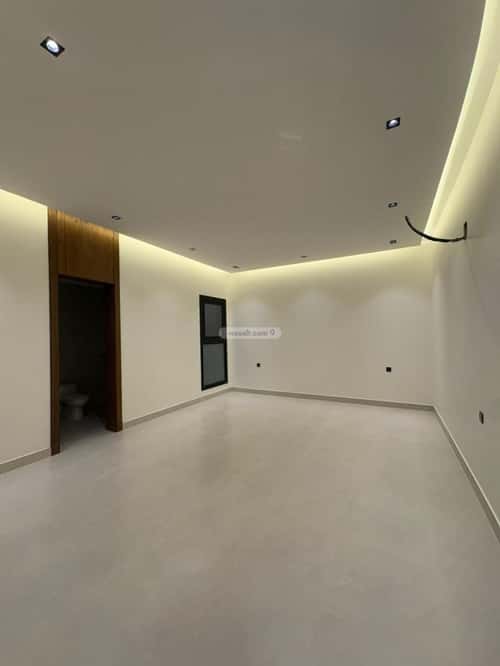 Villa 375 SQM Facing South on 20m Width Street Al-Mahdiyah, West Riyadh, Riyadh