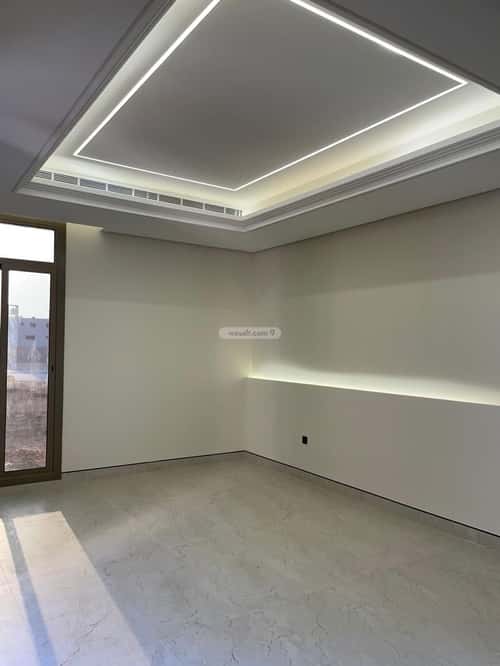 Villa 300 SQM Facing West on 20m Width Street Al-Mahdiyah, West Riyadh, Riyadh