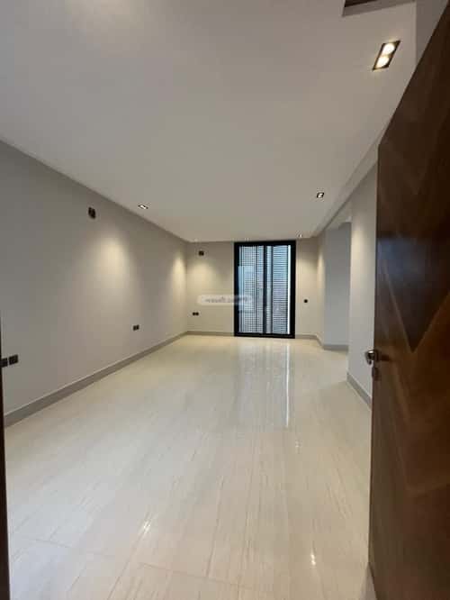 فيلا 341 متر مربع شمالية على شارع 15م المهدية، غرب الرياض، الرياض