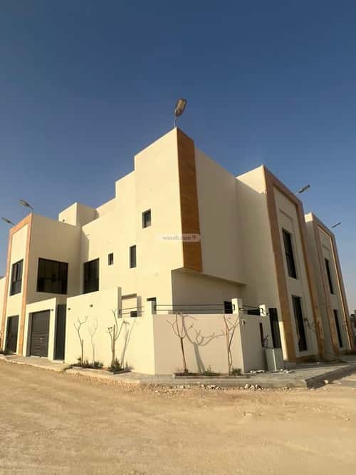 Villa 300 SQM Facing South on 20m Width Street Al-Mahdiyah, West Riyadh, Riyadh