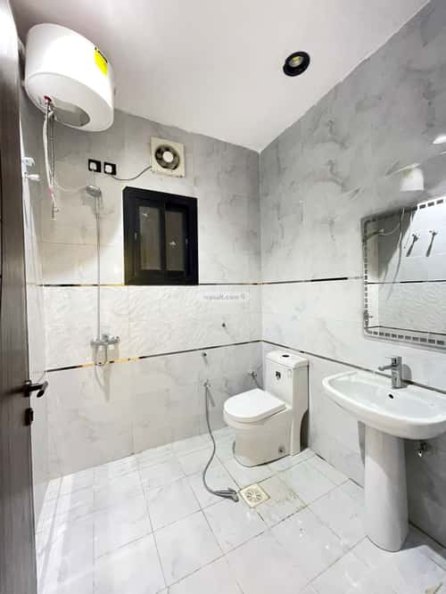 فيلا 341 متر مربع شرقية على شارع 15م العكيشية، مكة المكرمة