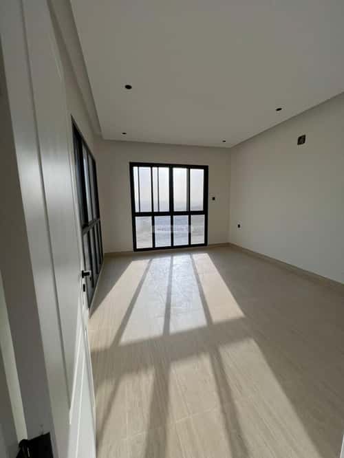 Villa 300 SQM Facing South on 20m Width Street Al-Mahdiyah, West Riyadh, Riyadh