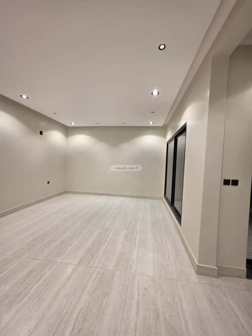 Floor 211 SQM with 5 Bedrooms An-Nadheem, East Riyadh, Riyadh