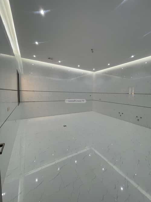 Villa 369 SQM Facing East on 32m Width Street Al-Wafaa, East Jeddah, Jeddah