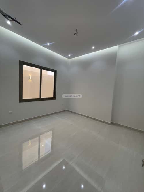 فيلا 369 متر مربع شرقية على شارع 32م الوفاء، شرق جدة، جدة