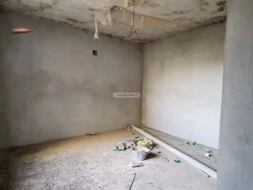 Villa 370 SQM Facing South on 20m Width Street Ash Shifa, Eanizah