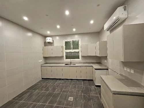 Floor 750 SQM with 4 Bedrooms Al-Qadisiyah, East Riyadh, Riyadh