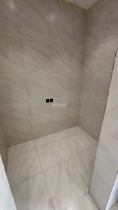 Villa 335 SQM Facing South West on 15m Width Street Haya Nabla, Madinah