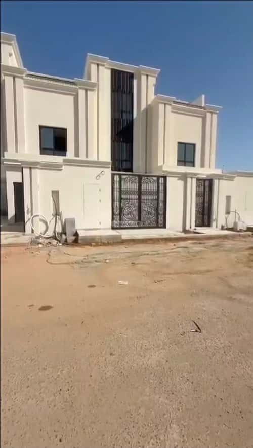 فيلا 262 متر مربع شمالية غربية على شارع 16م وادي مذينب، المدينة المنورة