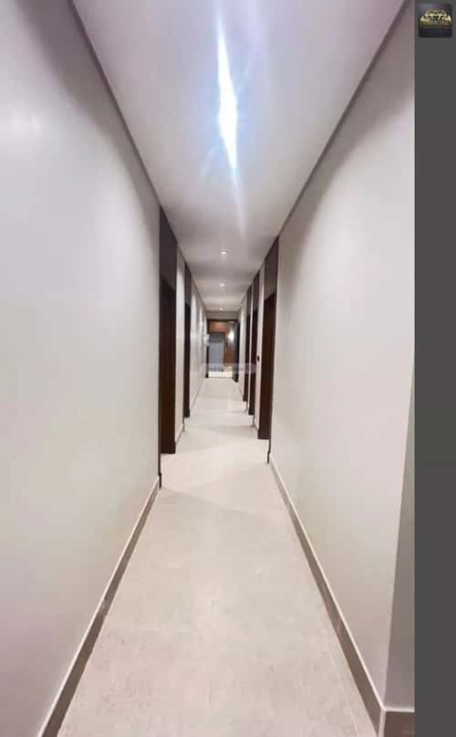 شقة 142 متر مربع ب 5 غرف الحمراء، الخبر