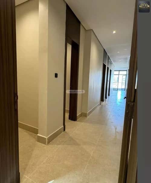 شقة 140 متر مربع ب 5 غرف الحمراء، الخبر