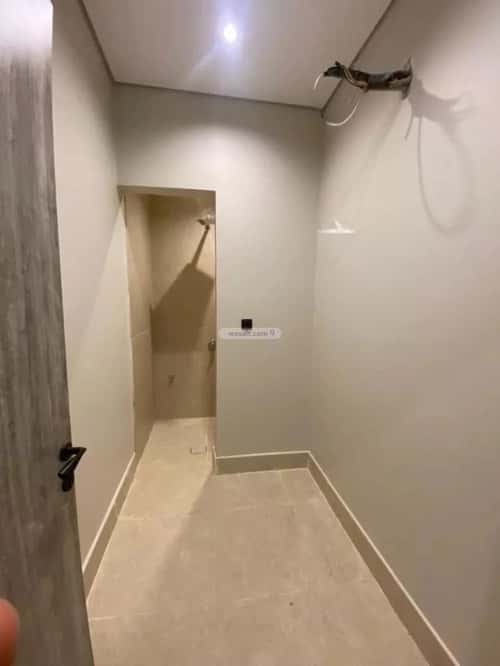 شقة 149 متر مربع ب 5 غرف الحمراء، الخبر