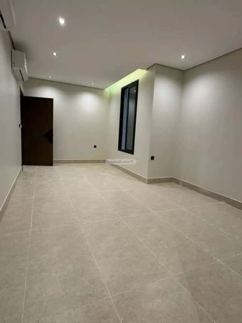 شقة 133 متر مربع ب 5 غرف الحمراء، الخبر