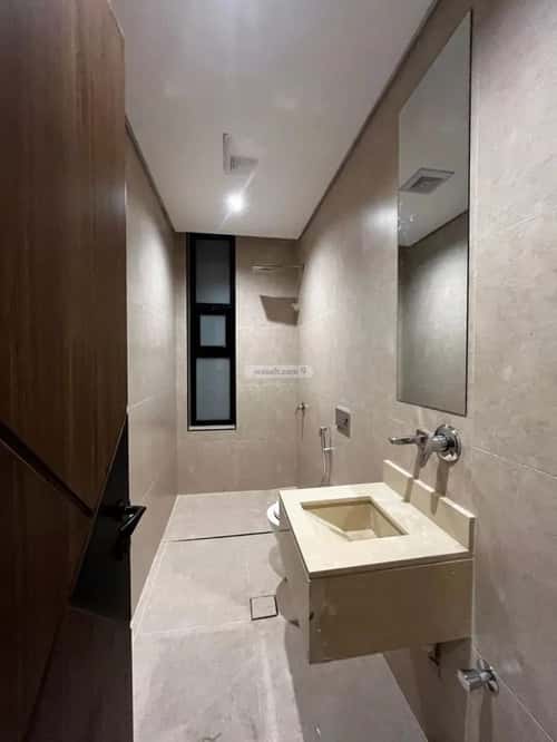 شقة 142 متر مربع ب 5 غرف الحمراء، الخبر