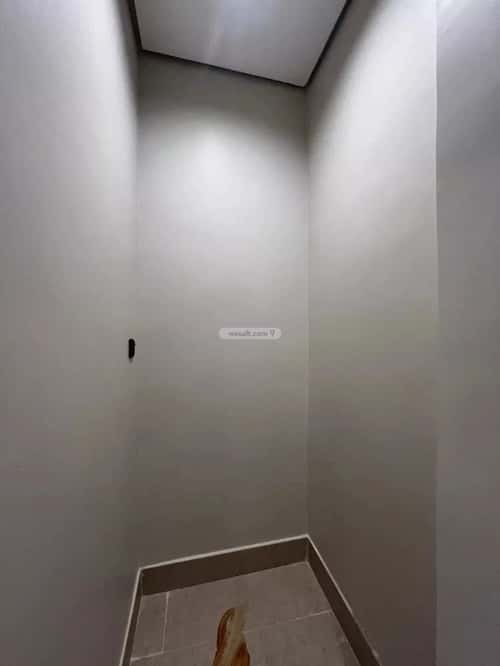 شقة 142 متر مربع ب 5 غرف الحمراء، الخبر