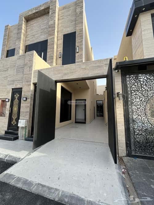Villa 279 SQM Facing North on 15m Width Street Al-Muanisiyah, East Riyadh, Riyadh