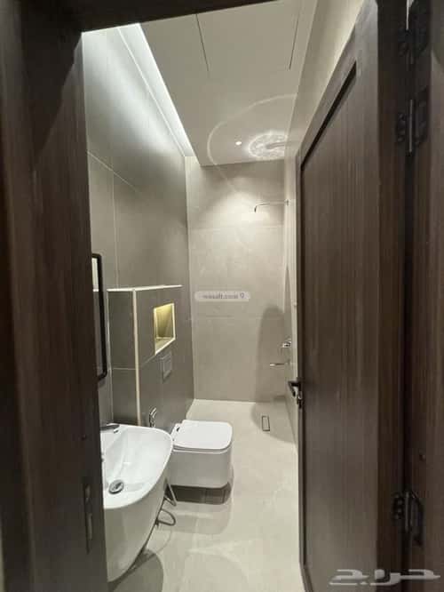 5 bedroom villa in Al Munsiyah