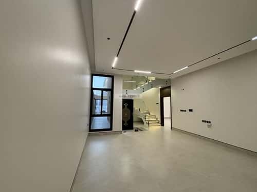 Villa 279 SQM Facing North on 15m Width Street Al-Muanisiyah, East Riyadh, Riyadh