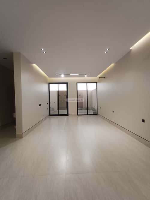 Villa 200 SQM Facing North on 12m Width Street Al Frosyah, East Jeddah, Jeddah