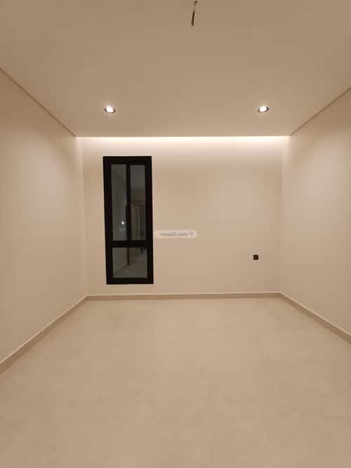 Villa 300 SQM Facing North on 12m Width Street Al Rahmanyah, East Jeddah, Jeddah