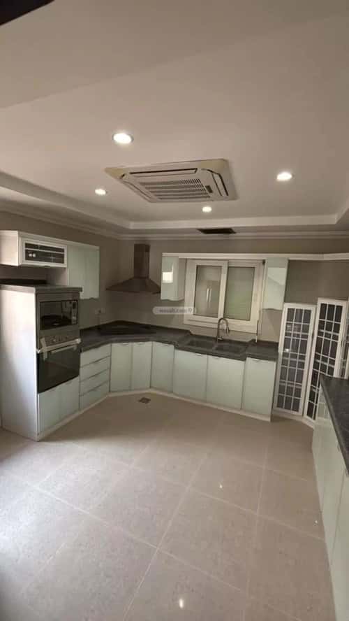 فيلا 312 متر مربع شمالية على شارع 20م الياسمين، شمال الرياض، الرياض