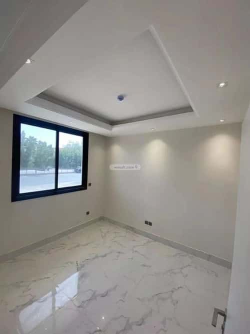 Villa 500 SQM Facing North West on 30m Width Street The Valley, Hafar Al-Batin