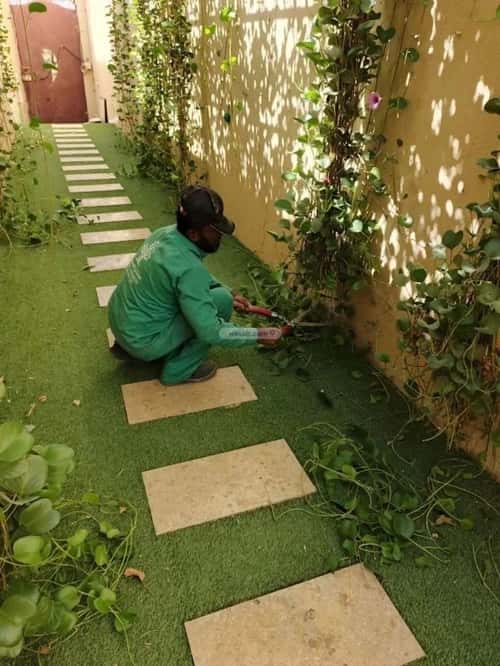 9 bedroom villa in An Nadhim