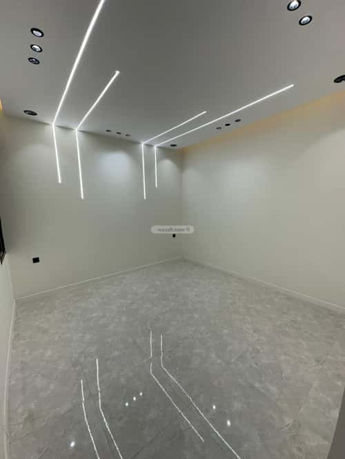 Apartment 210 SQM with 6 Bedrooms Al-Yarmouk, Khamis Mushait