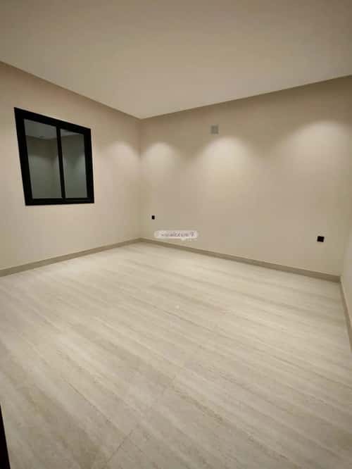 فيلا 300 متر مربع جنوبية على شارع 20م الجنادرية، شرق الرياض، الرياض