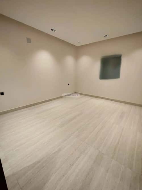 Floor 157 SQM with 5 Bedrooms Al-Janadriyah, East Riyadh, Riyadh