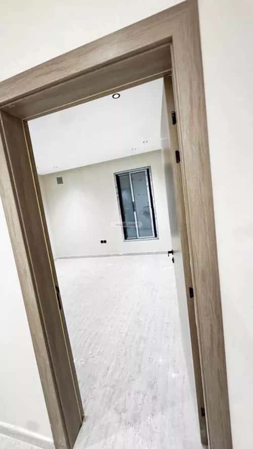 شقة 193 متر مربع ب 5 غرف الشعلة، الدمام