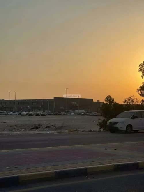 فيلا 252 متر مربع واجهة غربية ب 7 غرف الشعلة، الدمام