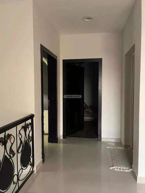 فيلا 252 متر مربع واجهة غربية ب 7 غرف الشعلة، الدمام