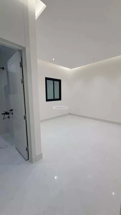 Villa 200 SQM Facing East on 15m Width Street West Al-Oraija, West Riyadh, Riyadh