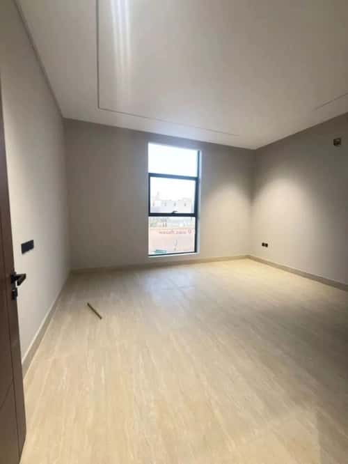 Floor 244 SQM with 6 Bedrooms Al-Awaly, West Riyadh, Riyadh