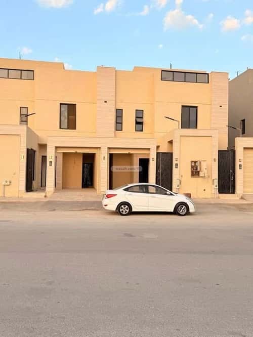 فيلا 166 متر مربع شرقية على شارع 20م عكاظ، جنوب الرياض، الرياض