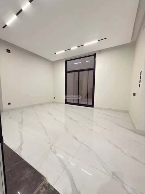 فيلا 6 غرف في العوالي