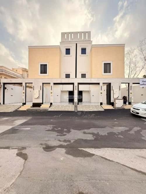 دور 371 متر مربع ب 6 غرف السويدي، غرب الرياض، الرياض