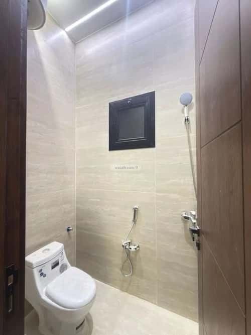 Floor 181 SQM with 6 Bedrooms Al-Awaly, West Riyadh, Riyadh