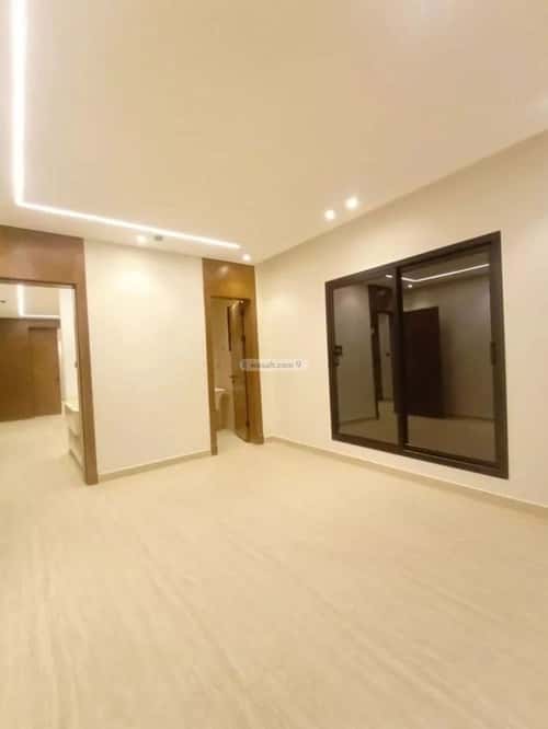 Floor 249 SQM with 6 Bedrooms Al-Awaly, West Riyadh, Riyadh