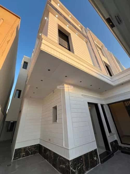 فيلا 322 متر مربع شرقية على شارع 18م طويق، غرب الرياض، الرياض