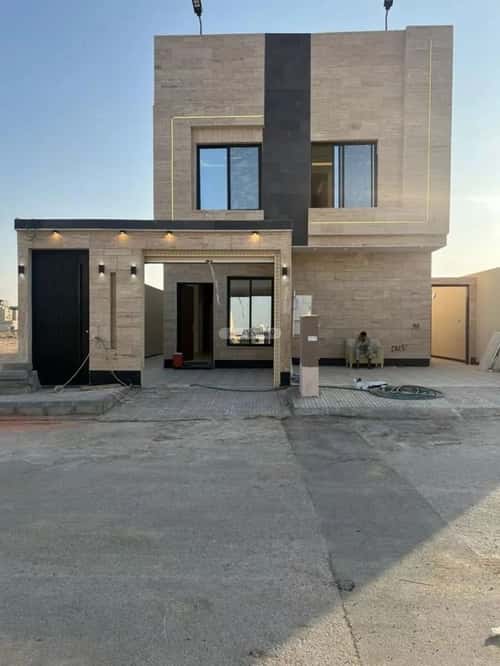 Floor 216 SQM with 5 Bedrooms Dahiat Namar, West Riyadh, Riyadh