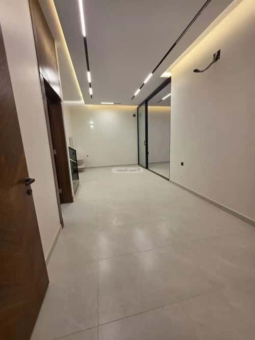 فيلا 164 متر مربع شرقية على شارع 20م العوالي، غرب الرياض، الرياض