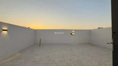 فيلا 200 متر مربع شمالية على شارع 20م طويق، غرب الرياض، الرياض