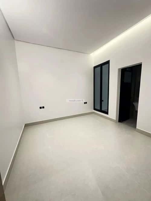 دور 236 متر مربع ب 5 غرف نوارة، المزاحمية