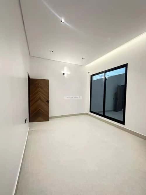 دور 220 متر مربع ب 5 غرف نوارة، المزاحمية